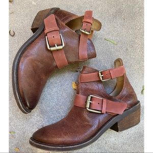 Womens Lucky Brand Leather Ankle Boots - Size 7